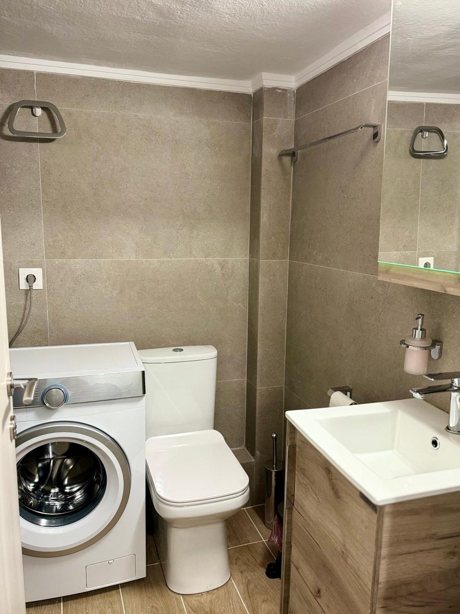 Koi Apartment Toumba Skg Tessalónica Exterior foto